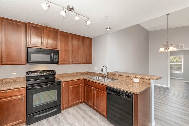 Foto del edificio - 4037 Meander Plz