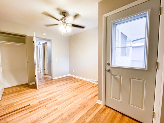 Foto del edificio - 1107 Catalpa Cir