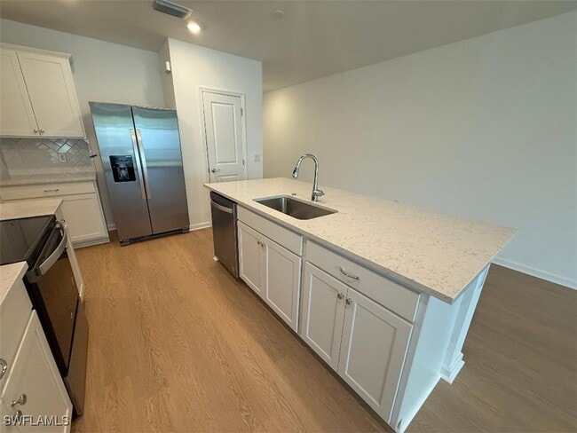 Building Photo - 27857 Solis Grande Dr