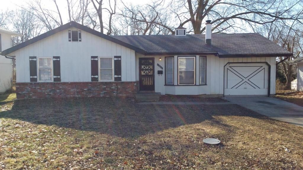 Primary Photo - 11608 Sycamore Dr
