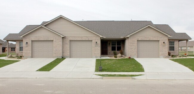 Foto del edificio - 2206 Shamrock Ln
