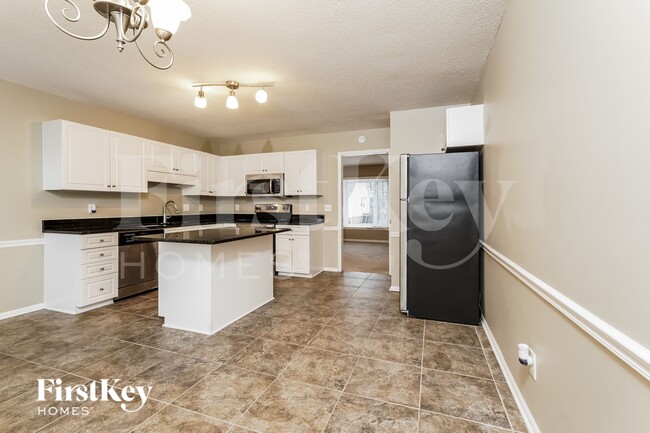 Building Photo - 4512 Princess Dr