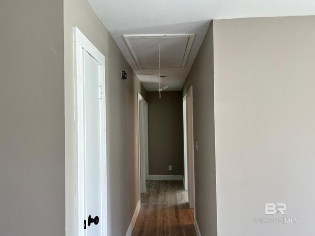 Building Photo - 67 Grimes Ln