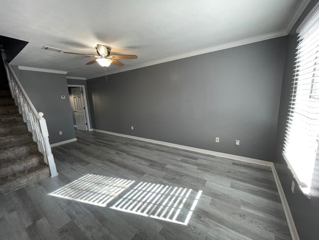 Building Photo - For Lease - 3 BR|2 BA Near Tyndall Air For...