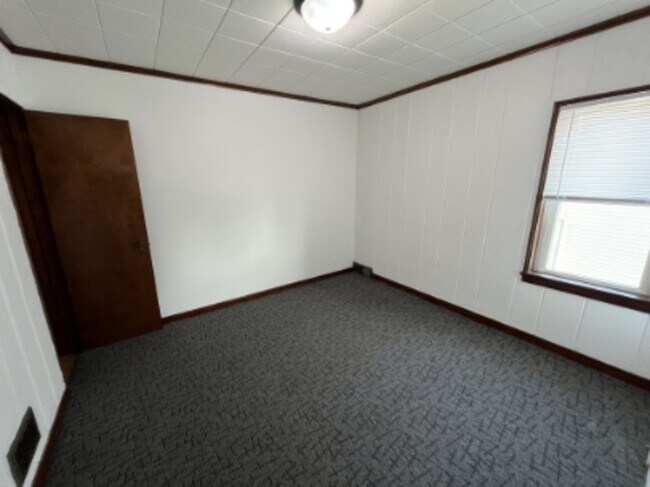 Building Photo - 5629-5631 County Rd U
