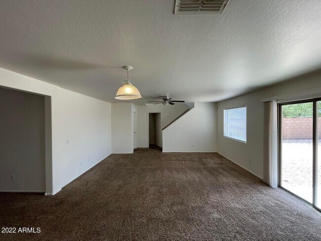 Foto del edificio - 25881 W North Star Pl