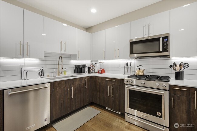 Foto del edificio - 1737 NW 61st St