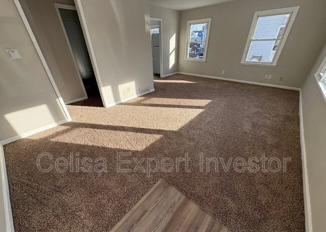 Foto del edificio - 4315 S Colonial Ave