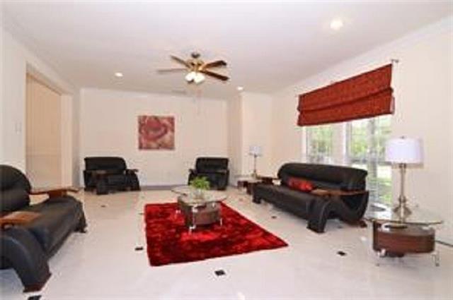 Foto del edificio - 5828 Mossbrook Trail