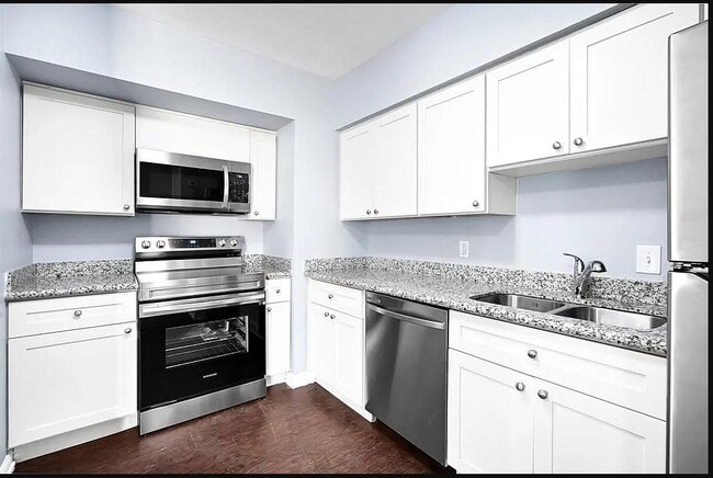 Building Photo - Cavalcade Heights
