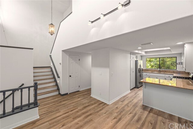Building Photo - 7 Cordoba Ct