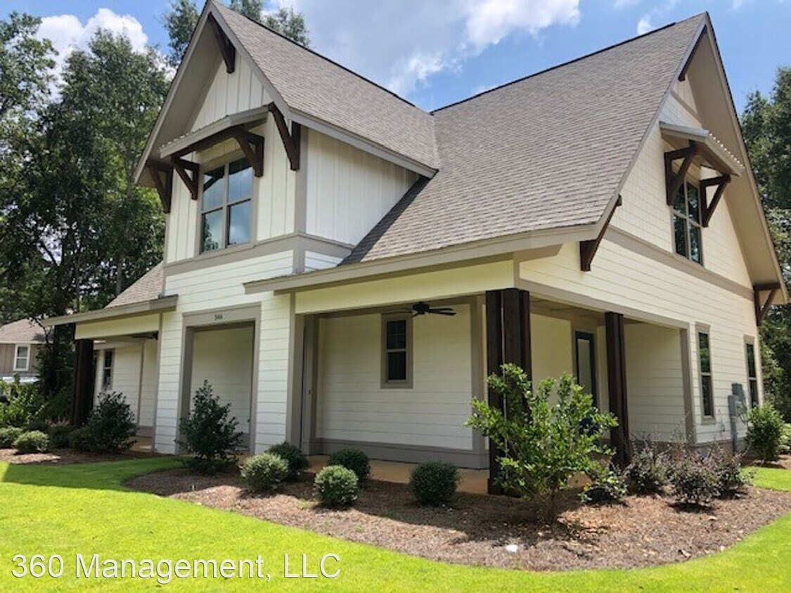 Primary Photo - 5 br, 5.5 bath House - 566 Harper Avenue