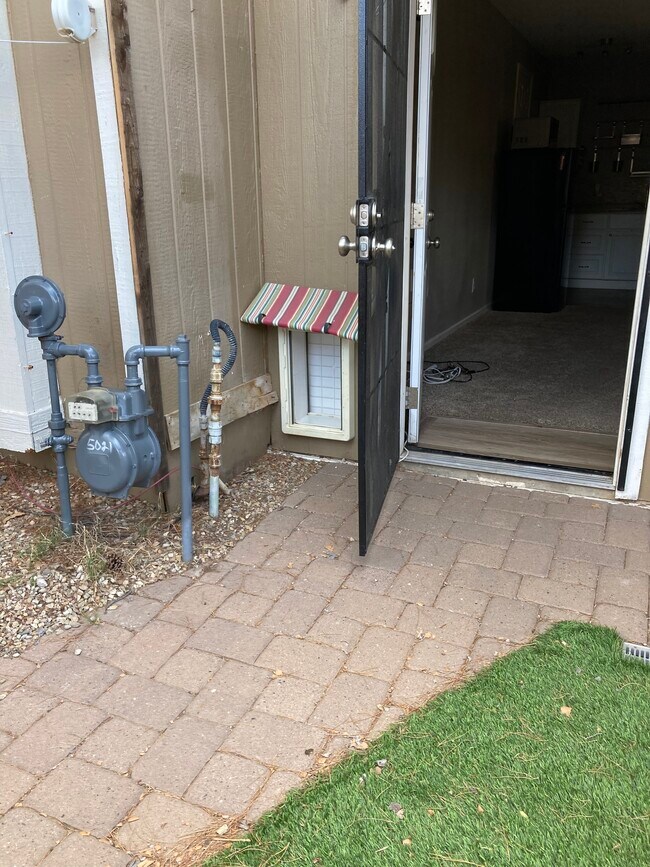 Foto del edificio - 5021 N Pinon Dr