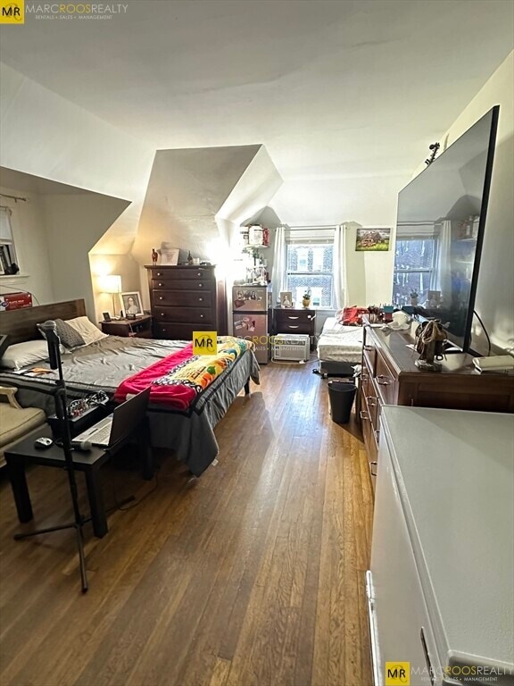 Building Photo - 18 Quint Ave