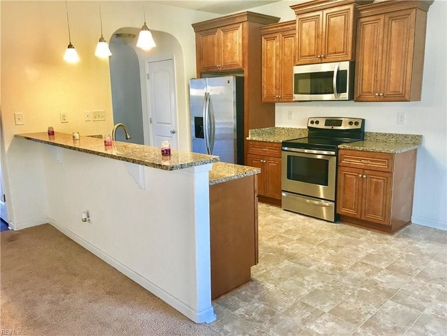 Building Photo - 4 bedroom in Chesapeake VA 23325