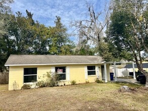 Building Photo - 27177 Simona Ave