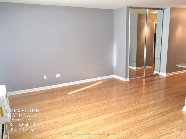 Foto del edificio - 515 W Wrightwood Ave