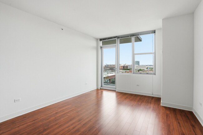 Foto del edificio - 1229 N Wells St