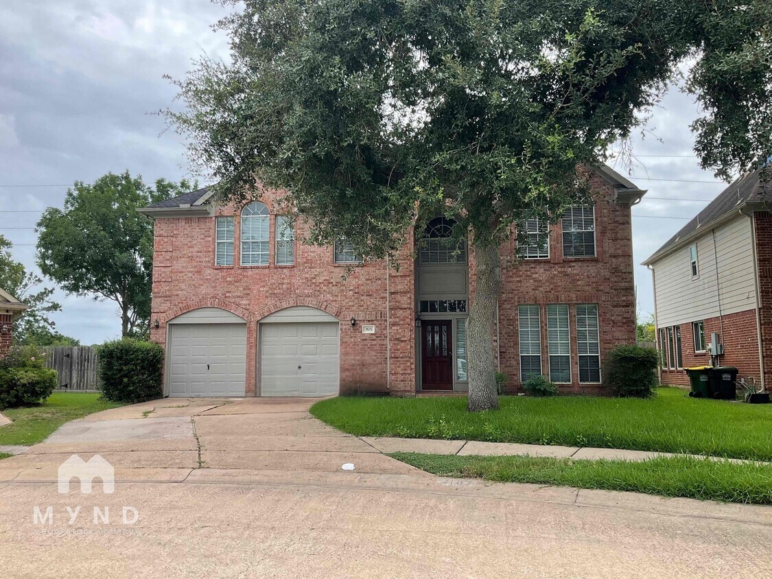 Primary Photo - 3107 E Webber Dr