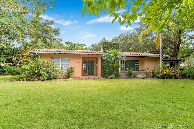 Foto del edificio - 5907 SW 80th St