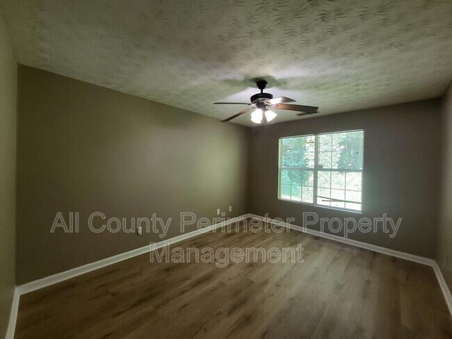 Foto del edificio - 3428 Homeward Trail
