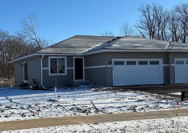 Building Photo - 2293 Carlone St