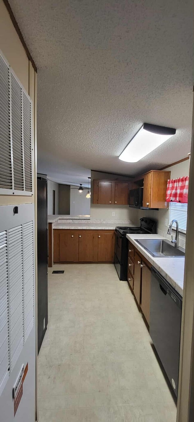 Foto del edificio - 3024 E 13th Ct
