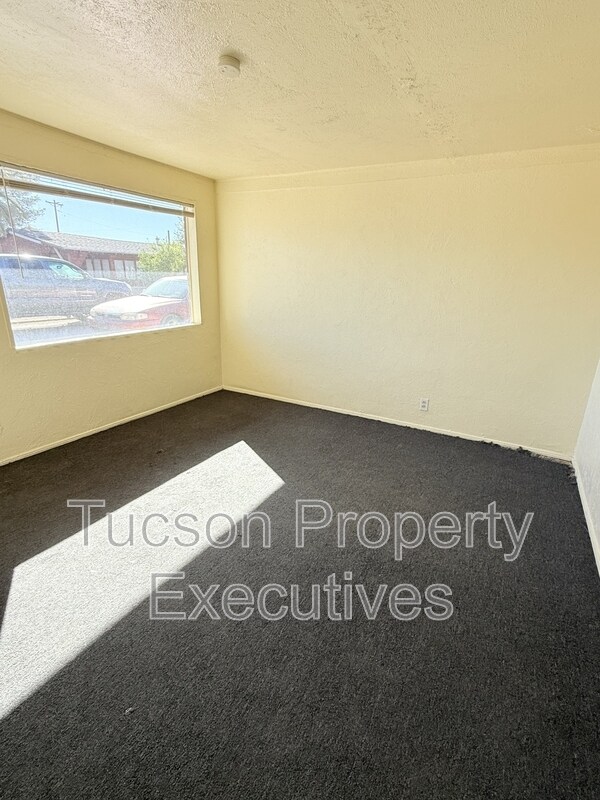 Foto del edificio - 3274 E Benson Hwy