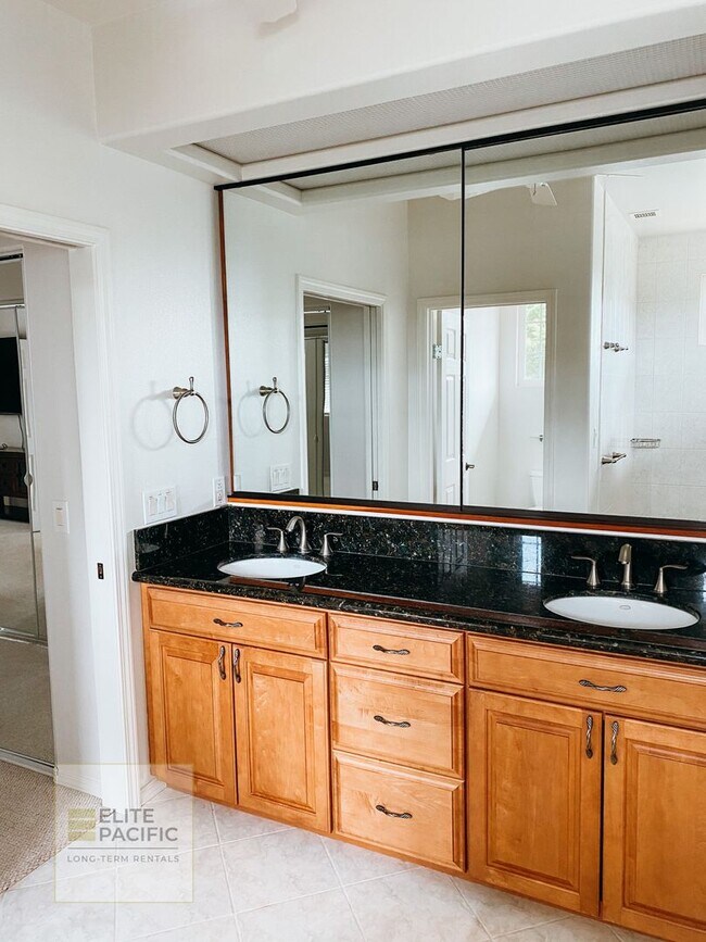 Building Photo - NEW! Ocean View 3 Bedroom/ 3 Bath home in ...