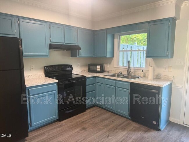 Foto del edificio - 333 Jones Franklin Rd