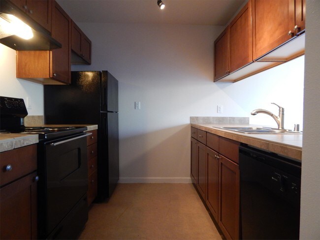 Building Photo - 11801 Ambaum Blvd SW