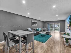 Building Photo - 6201 N Falls Cir Dr