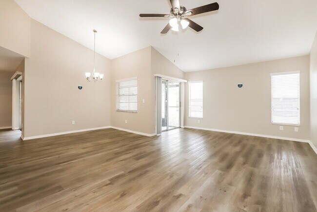 Building Photo - 12114 Clearbrook Ct