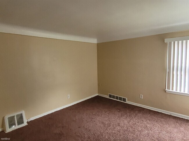 Foto del edificio - 3 br, 1 bath House - 17663 Woodbine St