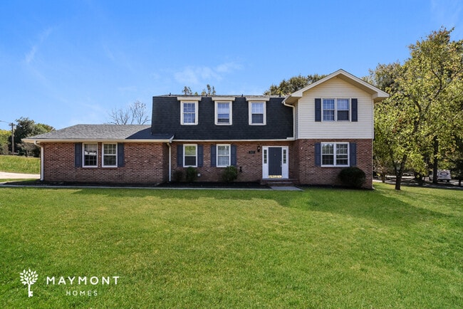 Building Photo - 107 Meadowbrook Dr