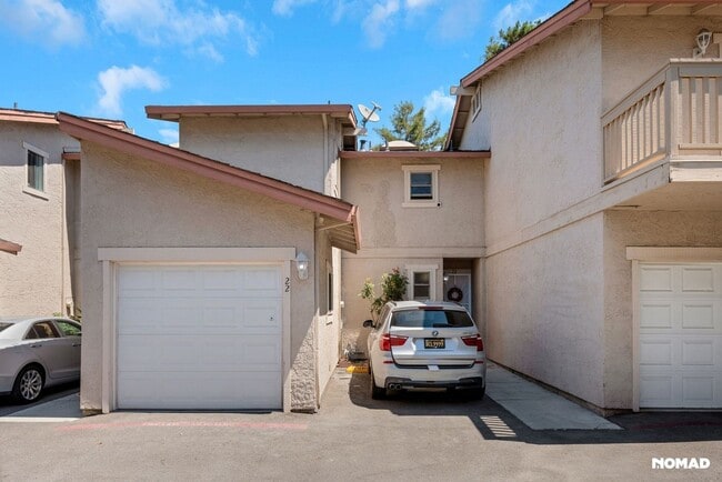 Building Photo - Charming 2BR Townhome in San Jose