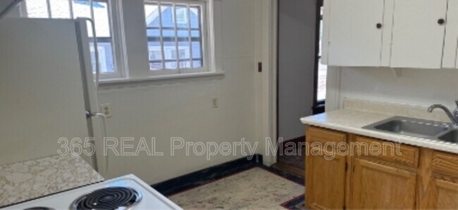 Foto del edificio - 2118 8th Ave