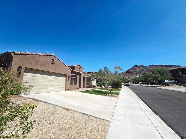 Building Photo - 27250 N 86th Ave