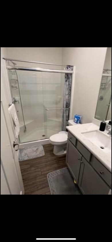 Full bath - 7542 Jojoba Ct