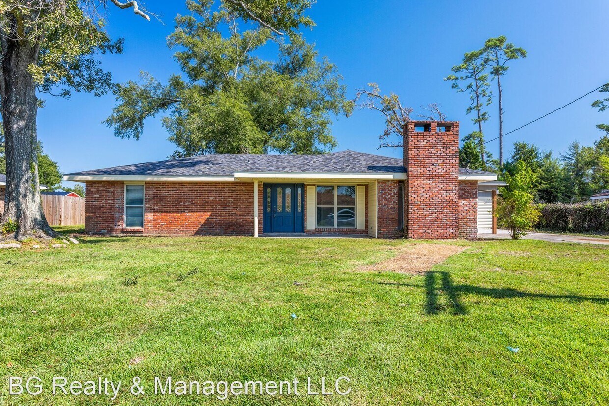 4 br, 2 bath House 1532 Anita St. House Rental in Sulphur, LA