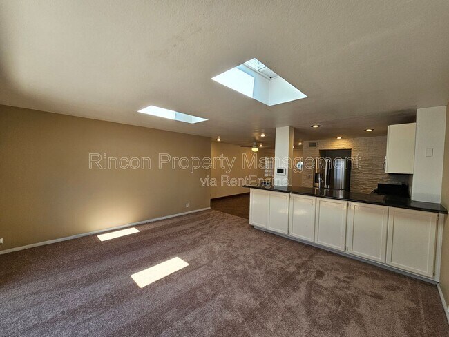Foto del edificio - 2632 Captains Ave
