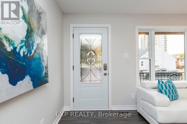 Photo du bâtiment - 183 Kipp St