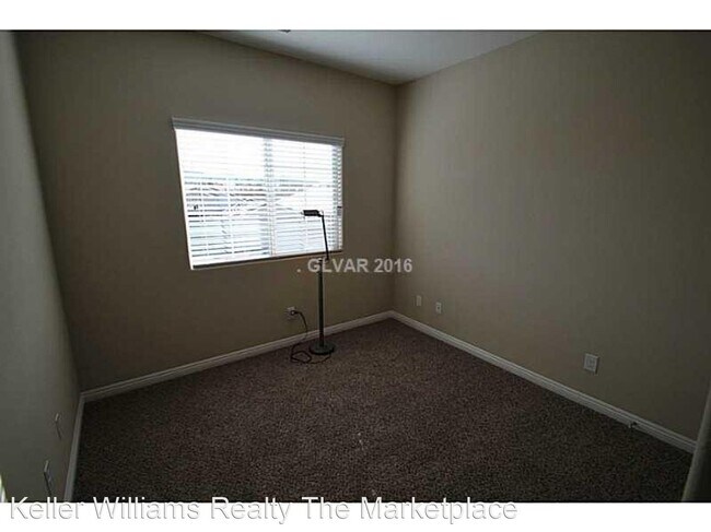 Building Photo - 3 br, 3 bath House - 1114 Aubrey Springs Ave