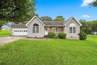 Building Photo - 2441 Longford Dr