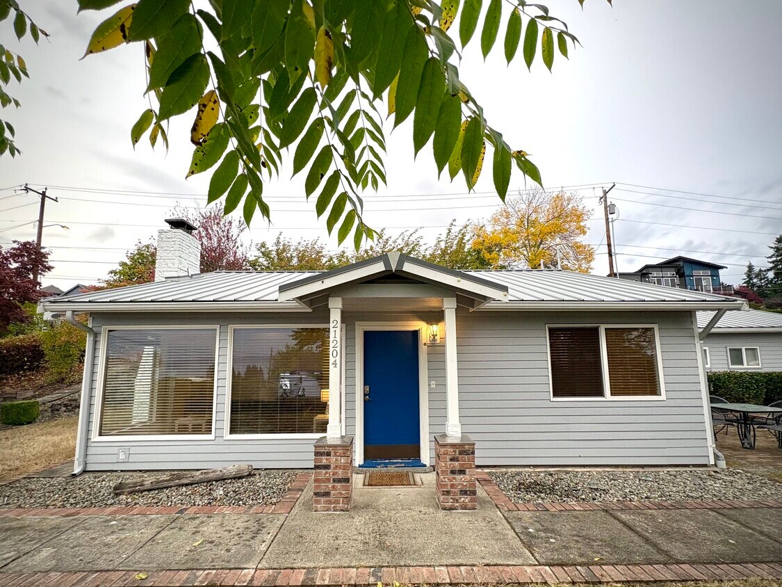 Foto principal - 21204 3rd Ave S