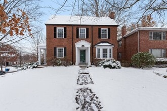 Building Photo - 7710 Brookline Terrace