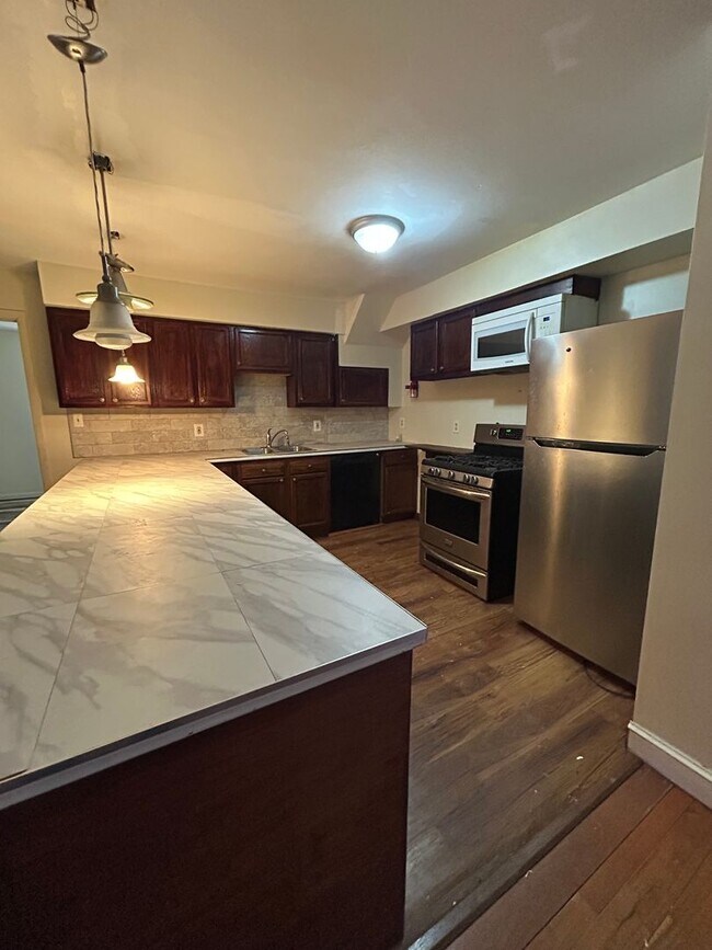 Foto del edificio - 52 N 18th St