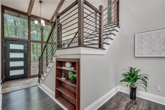 Foto del edificio - 1820 Cedar Cliff Dr