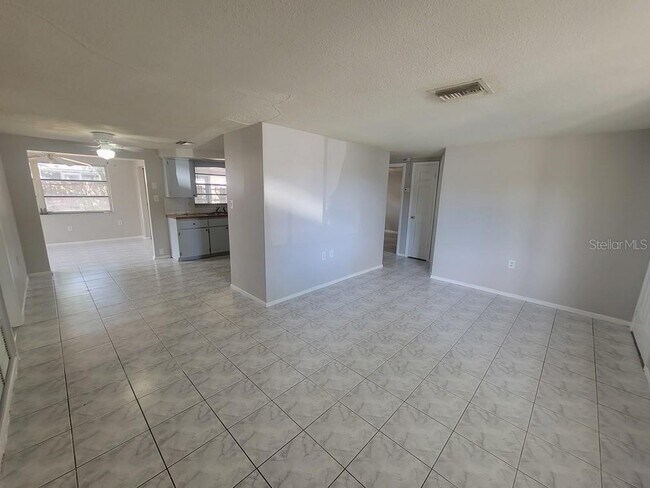 Foto del edificio - 7831 Sagebrush Dr