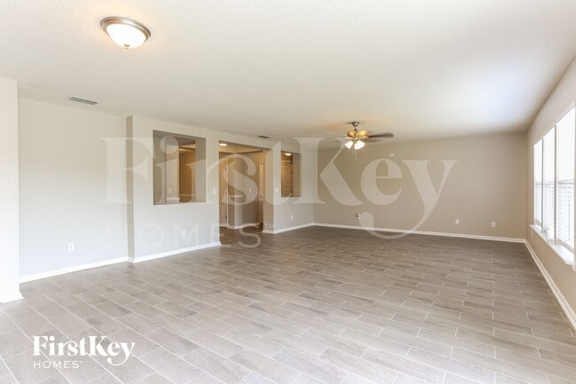 Foto del edificio - 12625 Wooded Bluff Ct